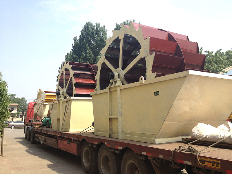 輪斗洗砂機裝車發貨2